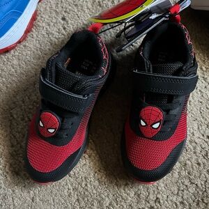 LIGHT UP Red and Black Spider-Man Kids Sneakers